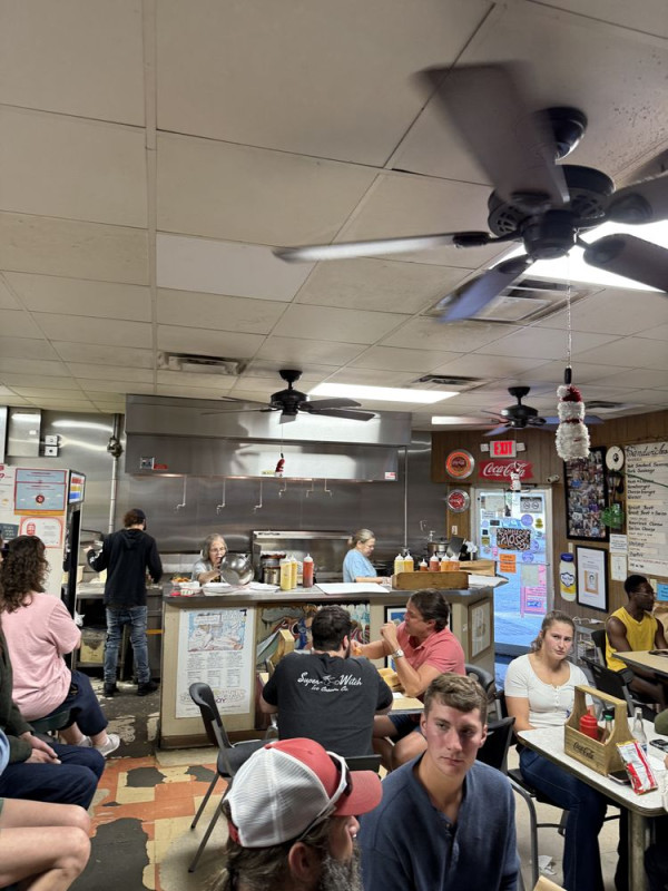 Domilise's Po-Boy & Bar